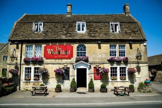 The White Hart Hotel Atworth Exterior foto